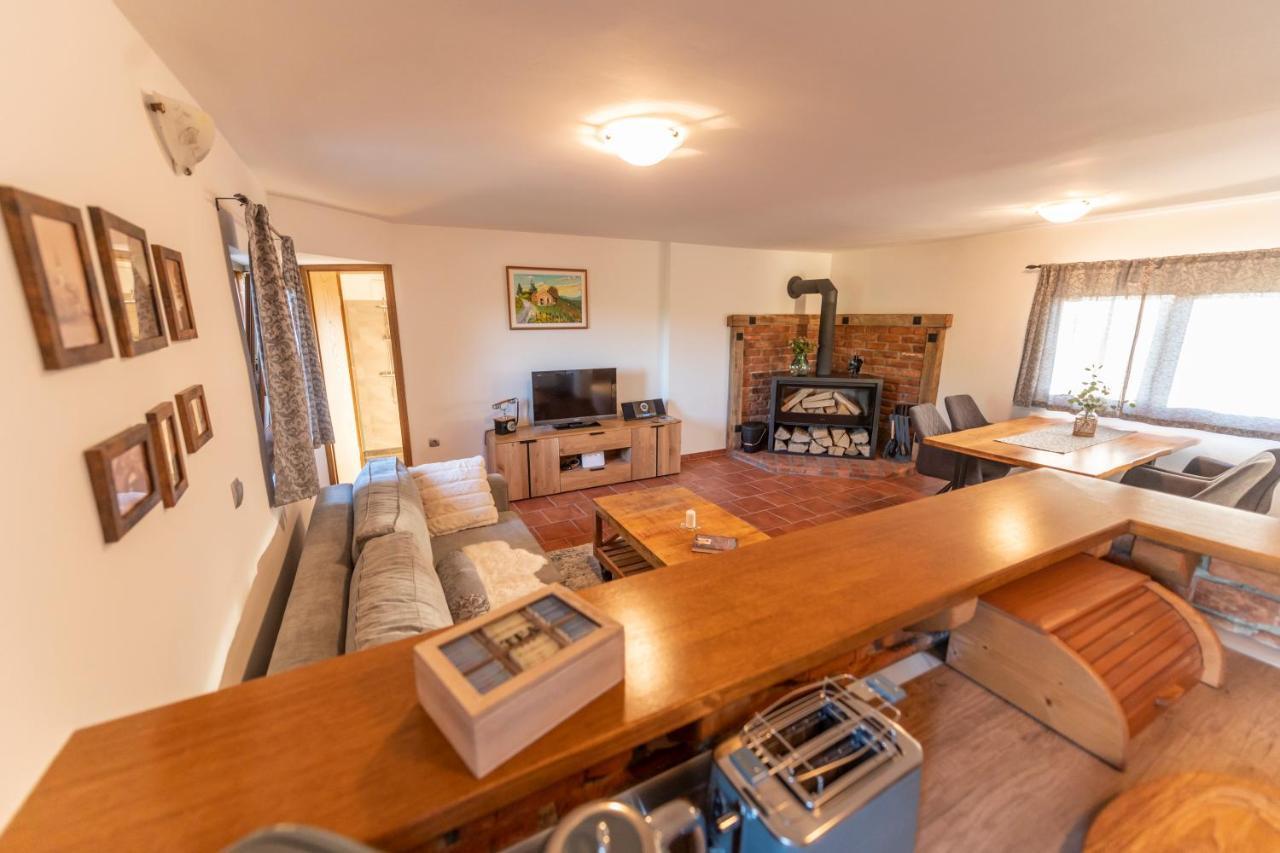 Hill Cottage Haloze Gruskovec Bagian luar foto